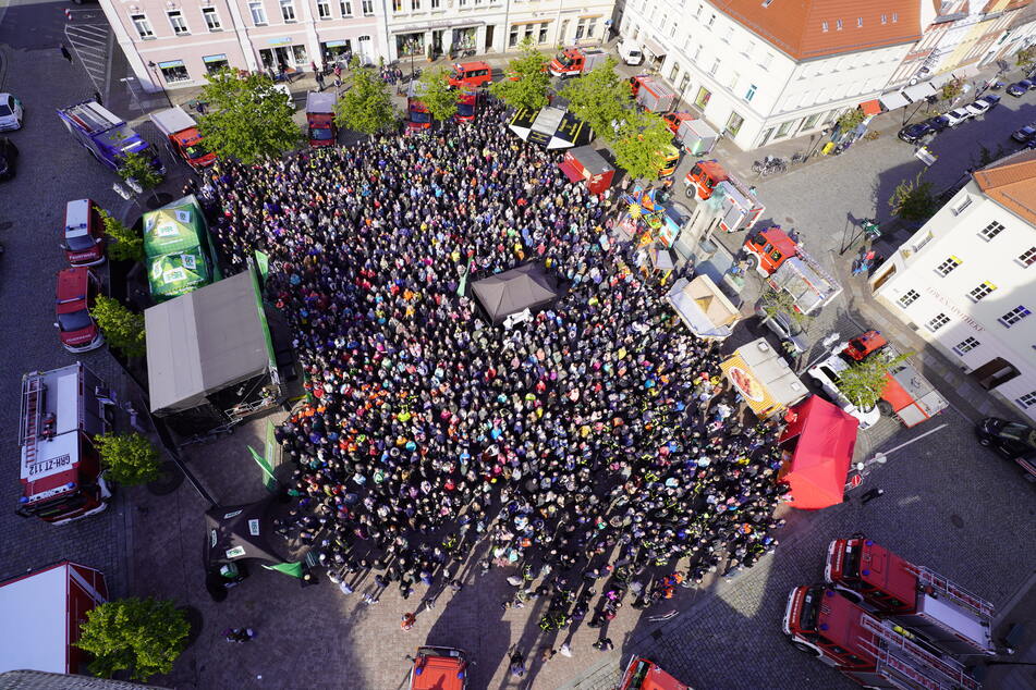 Über 2000 Menschen versammelten sich in Großenhain.