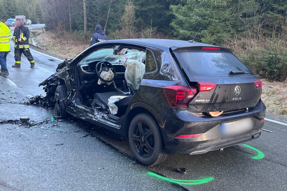 Die VW-Fahrerin (†58) starb im Krankenhaus.