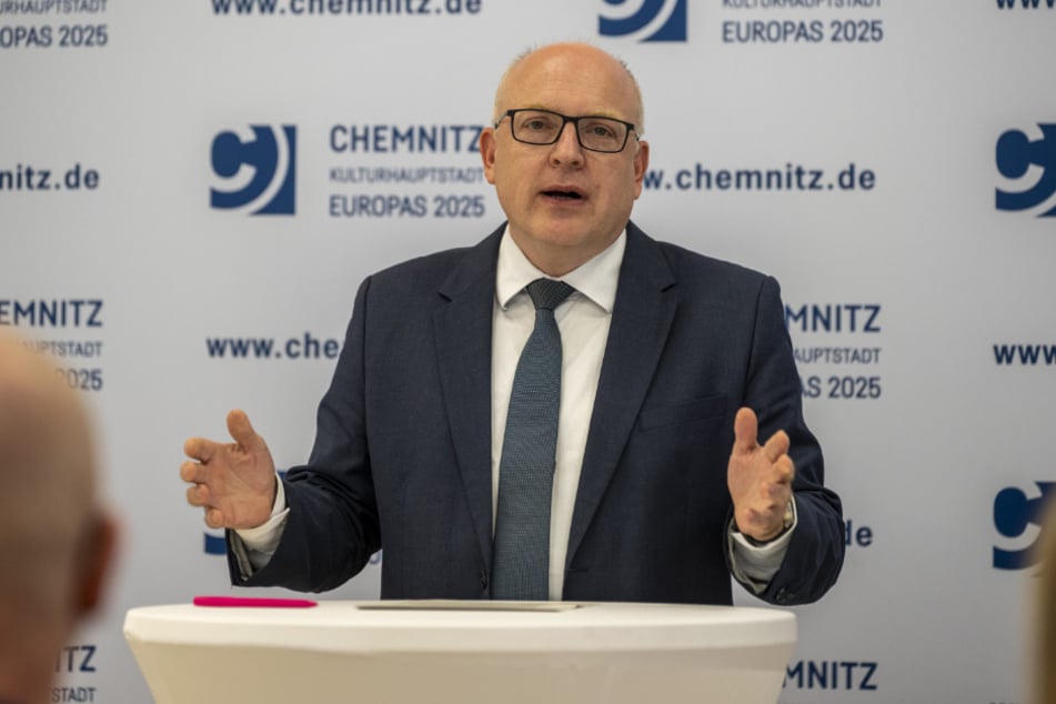 OB Sven Schulze (53, SPD) musste harsche Kritik der sächsischen Rechnungsprüfer über sich ergehen lassen.