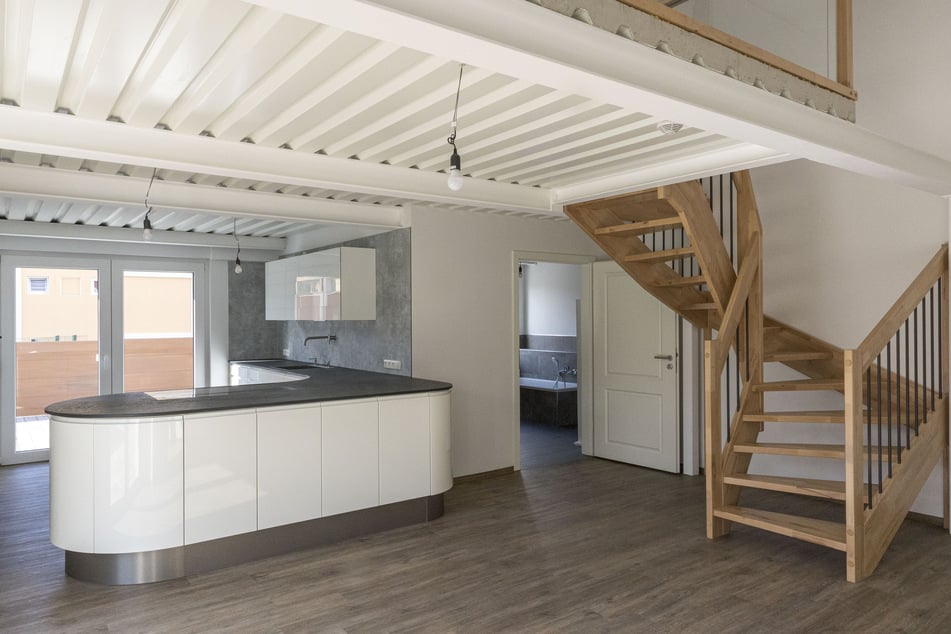 Der Innenraum der einstigen Kaufhallen ist nicht wiederzuerkennen. Maisonette statt Gemüseregal.