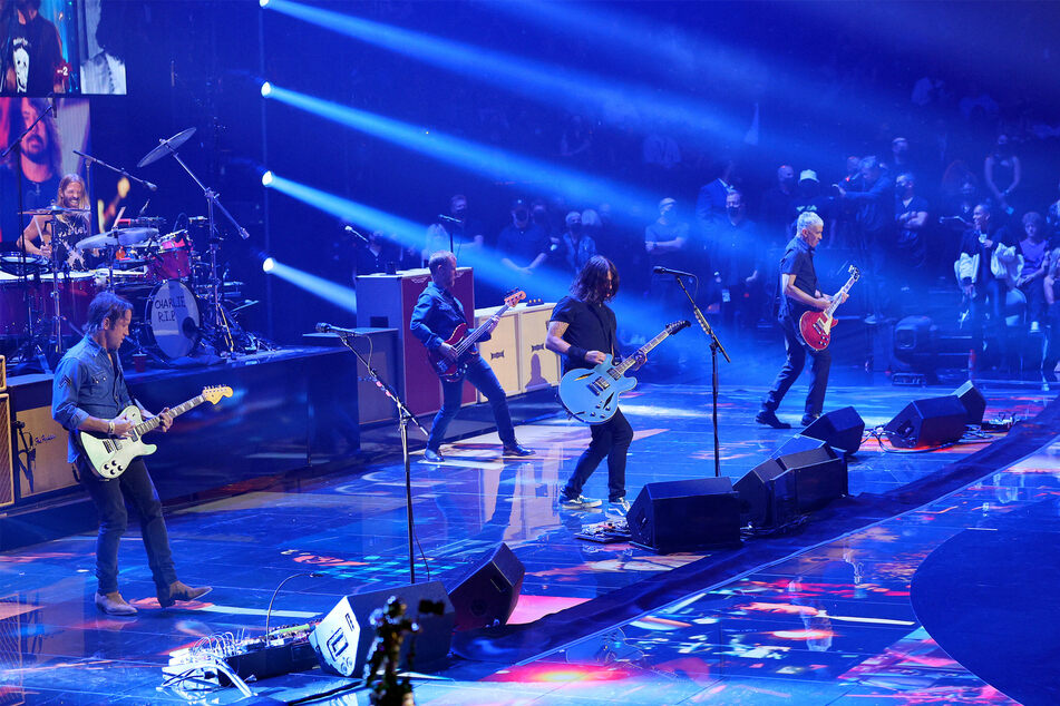 Foo Fighters performing at the 2021 MTV Video Music Awards.