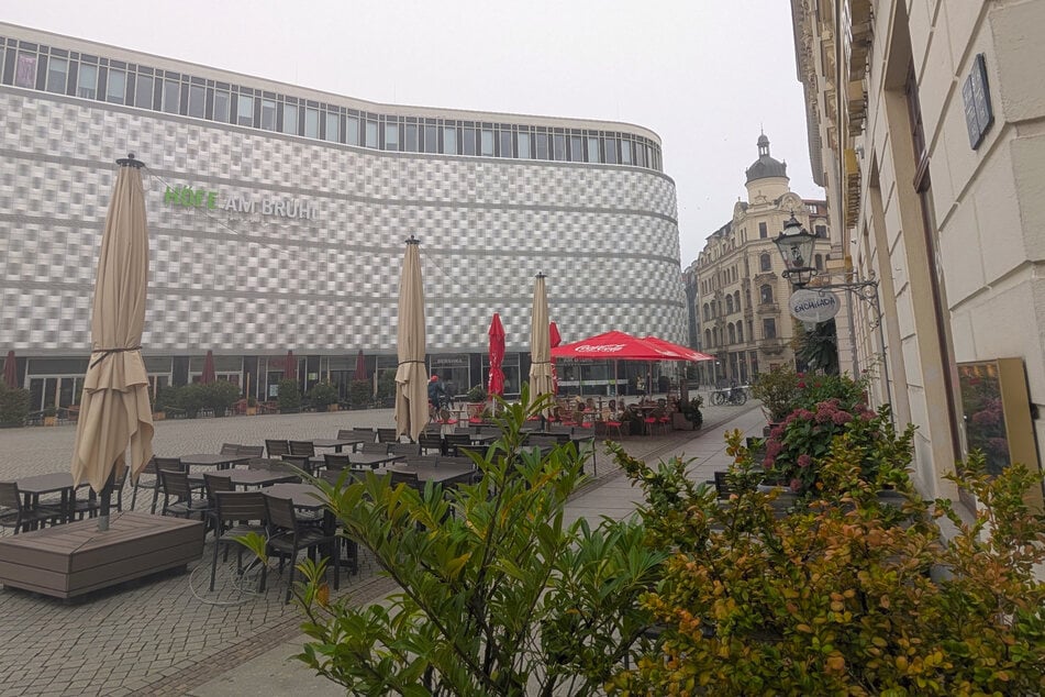 In Sichtweite der "Höfe am Brühl" wechseln Speisekarte und Ambiente, das Personal soll aber bleiben.