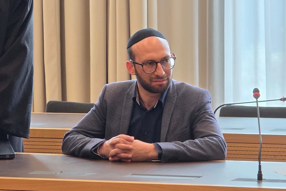 Akiva Weingarten (41) muss sich im Amtsgericht Dresden verantworten.