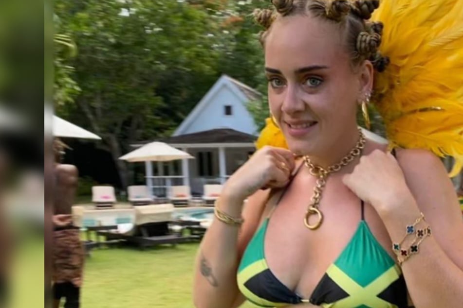 Adele zeigt sich nach Abnehmerfolg im Bikini, doch eine Sache stört ihre Fans