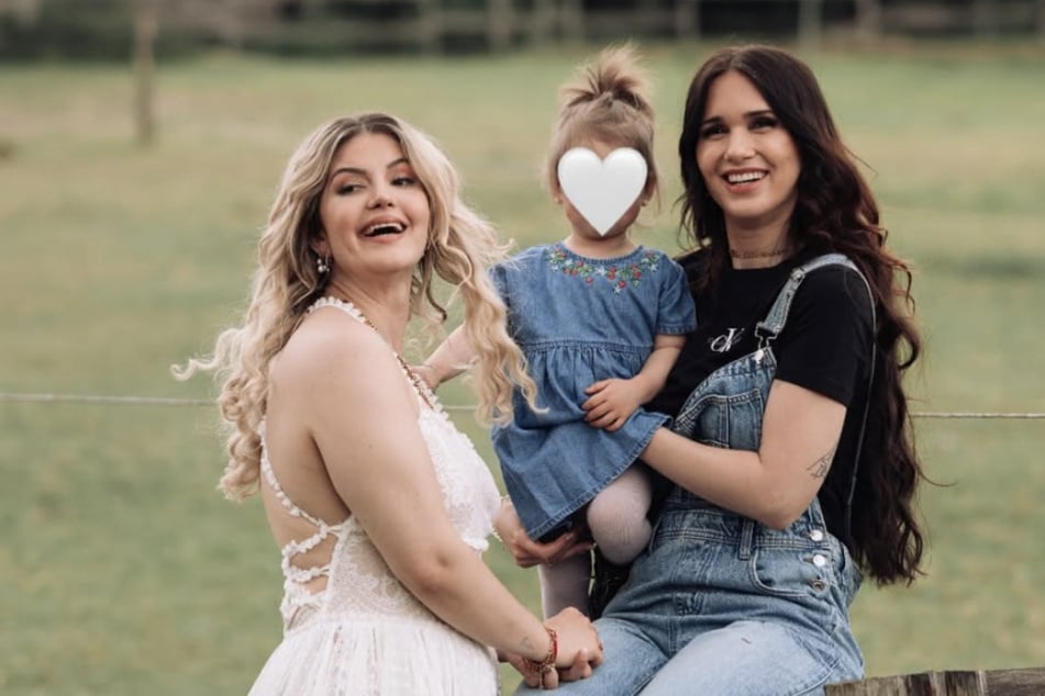 Für die Show zieht die 29-Jährige nach Köln und wird begleitet von ihrer Tochter.