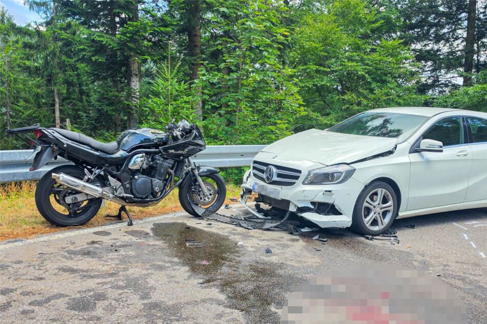 Für den Biker kam am Sonntag jede Hilfe zu spät.