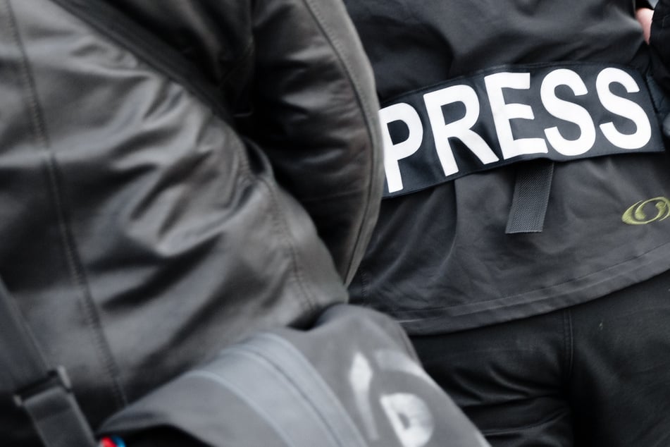 Aggression, Gewalt, Todesdrohungen: Im Osten steigt die "Feindseligkeit" gegen Journalisten