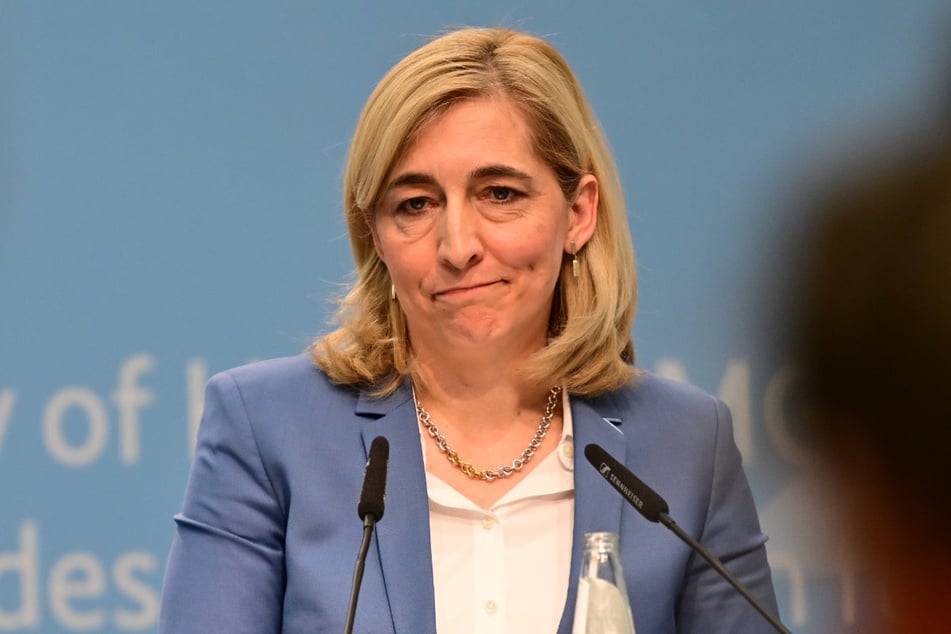 Bundesgesundheitsministerin Nina Warken (46, CDU) bringt nicht nur Versicherte sondern auch Koalitionspartner gegen sich auf.