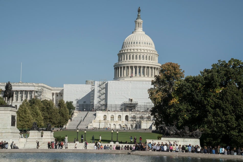 Republicans scrapped plans for a vote Wednesday on a funding deal to thwart a damaging US government shutdown amid a growing rank-and-file rebellion that threatened efforts to keep the lights on through the presidential election.