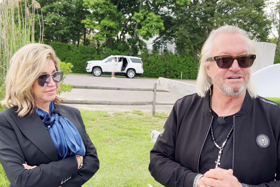 Robert (60) und Carmen Geiss (58) wollen das Anwesen von US-Megastar Jennifer Lopez in den Hamptons mit einer Drohne ausspionieren.