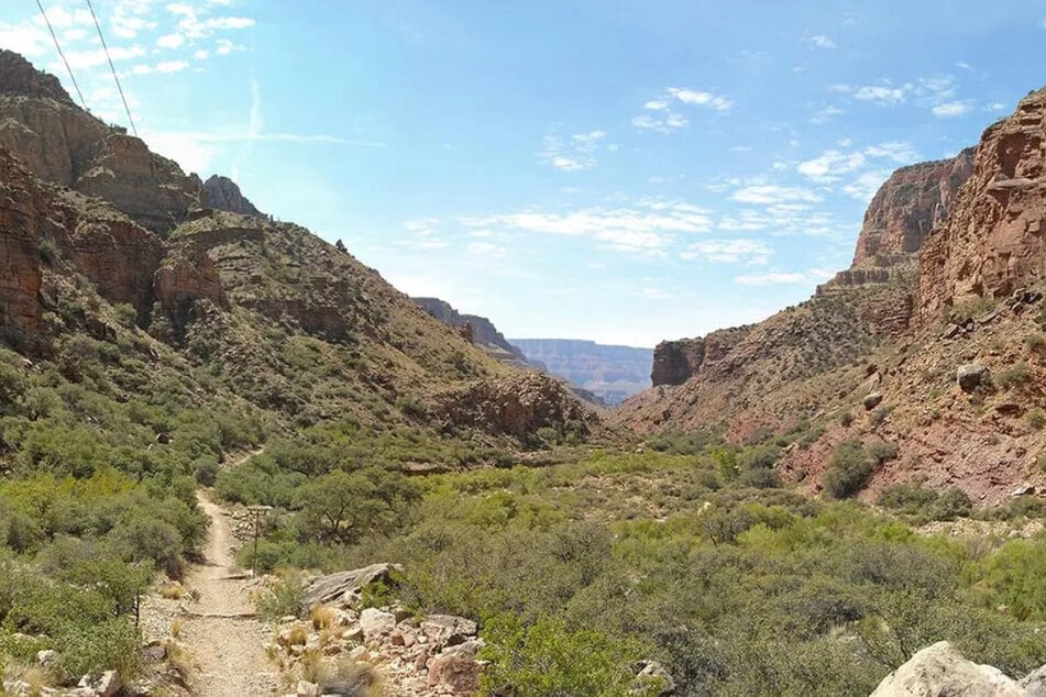 Blick über den North Kaibab Trail im Grand Canyon National Park.
