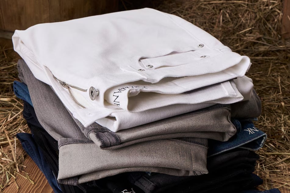 Jos. A. Bank’s Big Sale Event Delivers Unbeatable Style at Massive Discounts