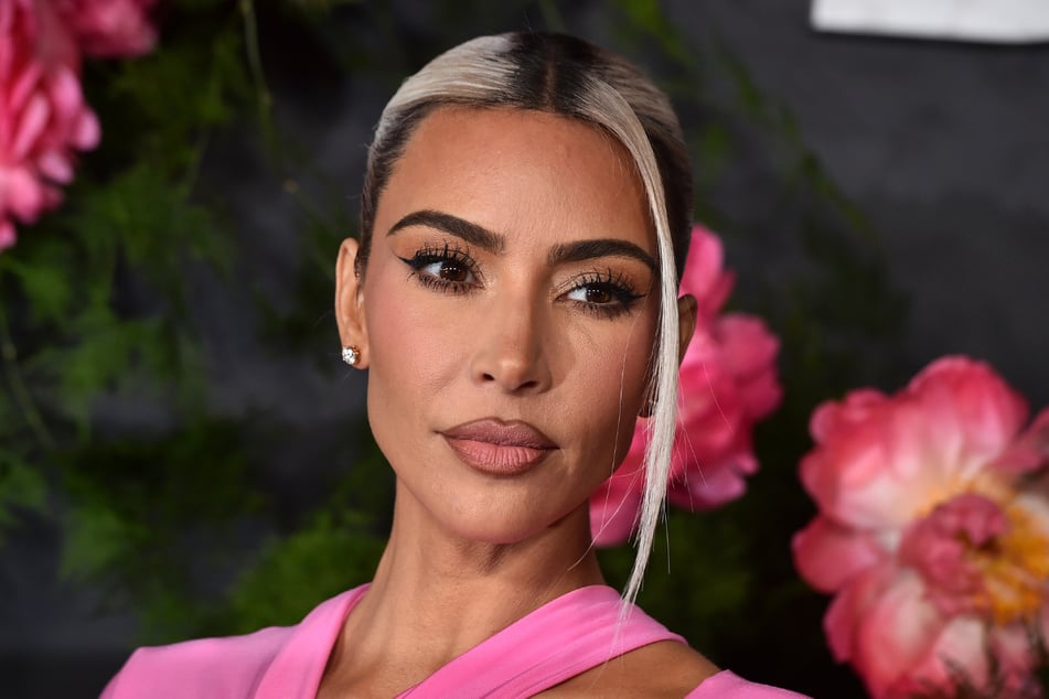 Kim Kardashian (43) versuchte, ihre Mutter zu trösten.