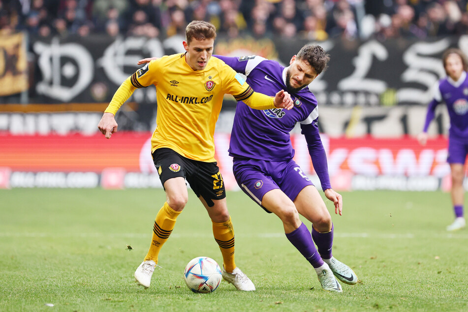 Dynamo Dresden und Erzgebirge Aue, hier im direkten Duell am vorletzten Spieltag, gehören zu den Gewinnern des Jahres 2023.