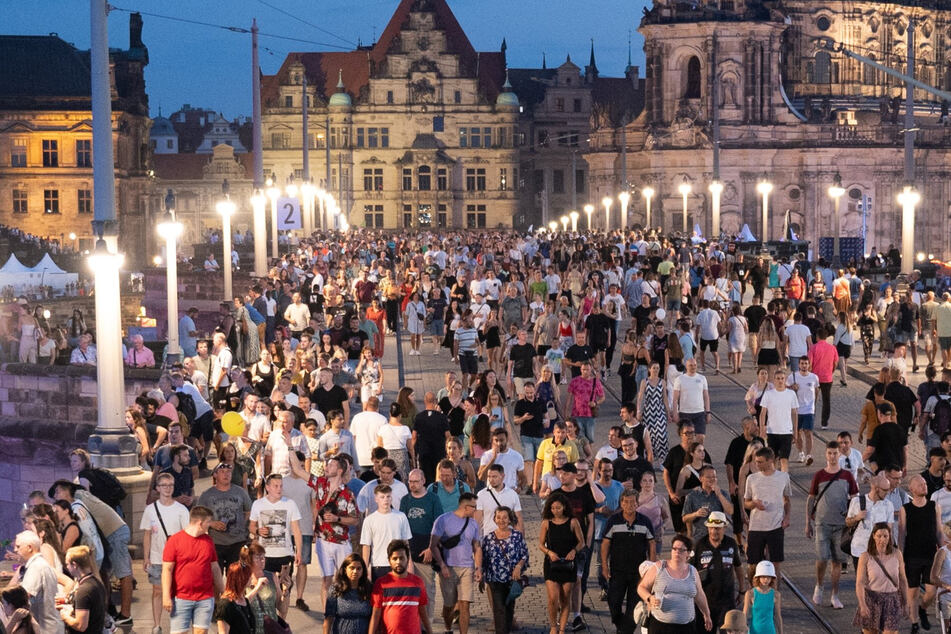 Dresden: Besucherrekord beim Stadtfest! Wie wird das eigentlich gezählt?