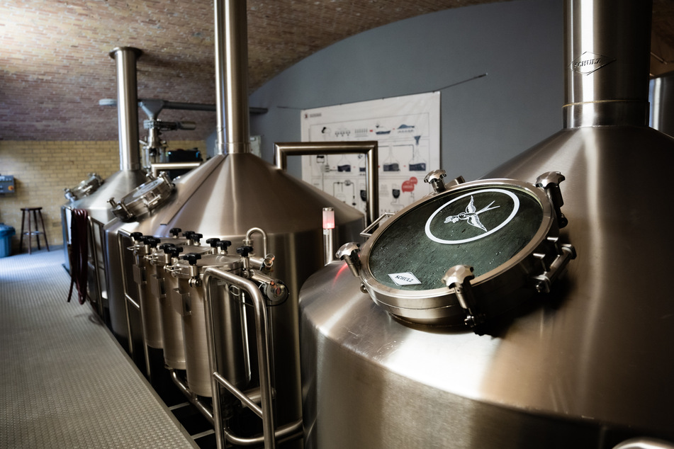 In diesen Kesseln wird köstliches Bier der Brauerei Lemke gebraut.