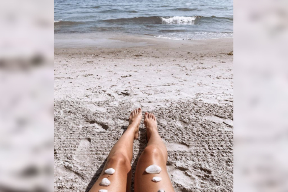 Gerda Lewis (27) geriet im Girls-Urlaub in heftigen Streit mit ihren ehemaligen Freundinnen und musste sich anschließend heftiger, öffentlicher Kritik stellen.