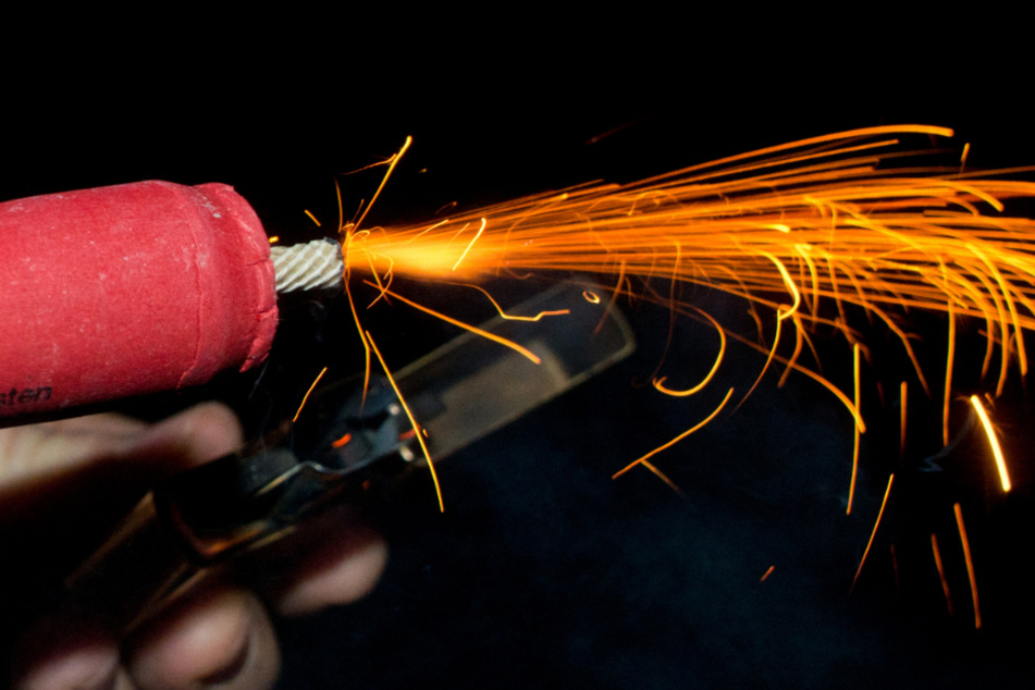 Im Allgäu soll es trotz Böllerverbot an Silvester laut werden. (Symbolbild)
