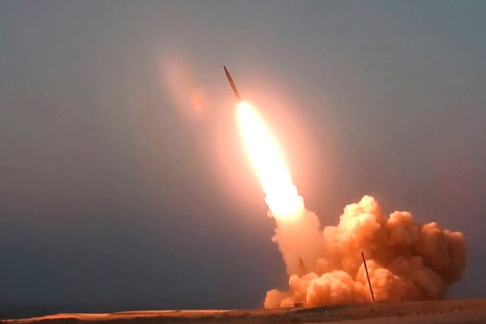 Die US-Armee hat bei ihren neuen Attacken auf den Iran nach eigenen Angaben rund 140 militärische Ziele angegriffen.