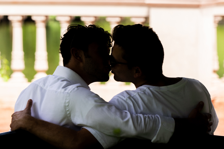 Homosexuelle Paare können laut Kirche zwar gesegnet werden, eine Hochzeit wird jedoch weiter abgelehnt.