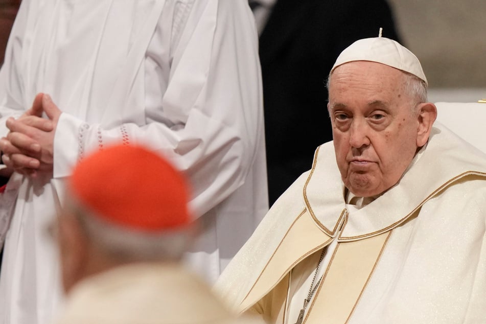 Papst wird tolerant? Kirche will auch homosexuelle Paare segnen