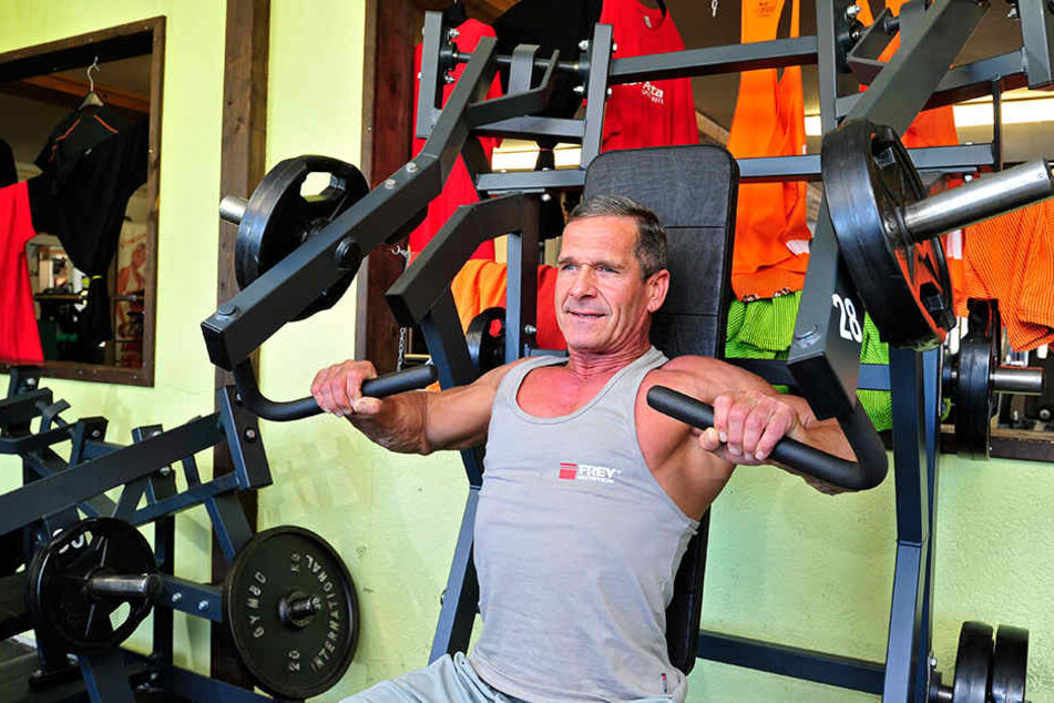 Ohne Fleiß kein Preis: Der Weltmeister Dietmar Haubold achtet auf seine Ernährung und trainiert jeden Tag im Fitnessstudio.