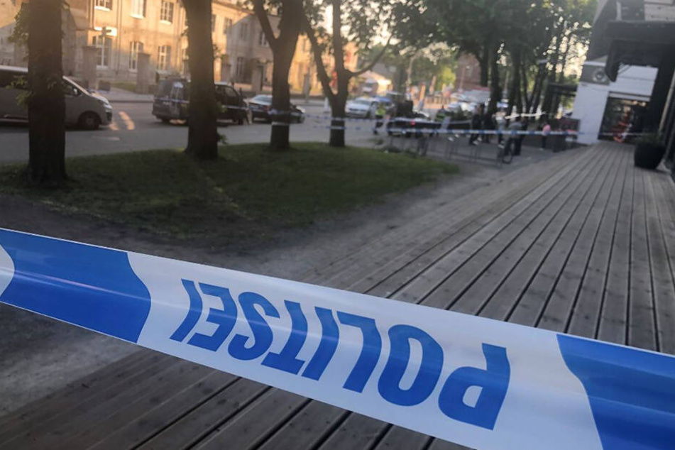 Der Tatort wurde von der Polizei weiträumig abgesperrt.