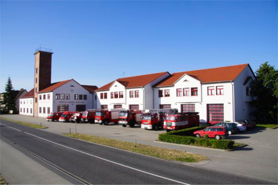 Wenn wichtige Fahrzeuge der Feuerwehr nicht ausrücken können, kann das auch ein Menschenleben kosten.