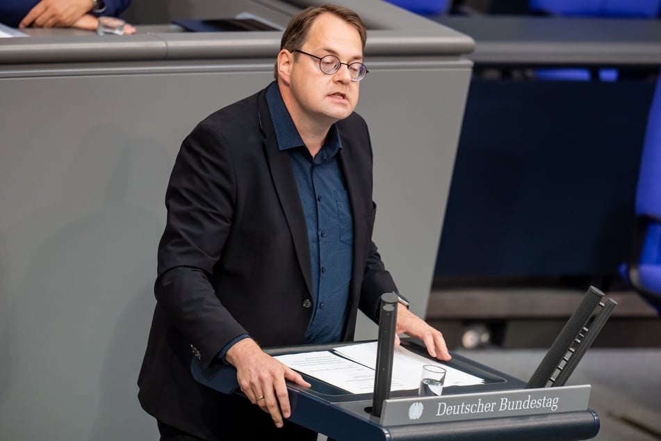Die Klage des Linken-Fraktionschefs Sören Pellmann (48) gegen die rechtsextremen Freien Sachsen wird wohl abgelehnt. (Archivfoto)