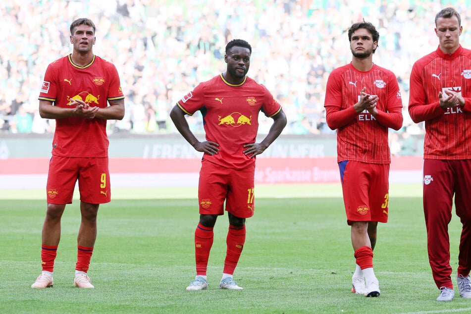 Marc Guiu (20, l.) fällt ebenfalls verletzt aus.