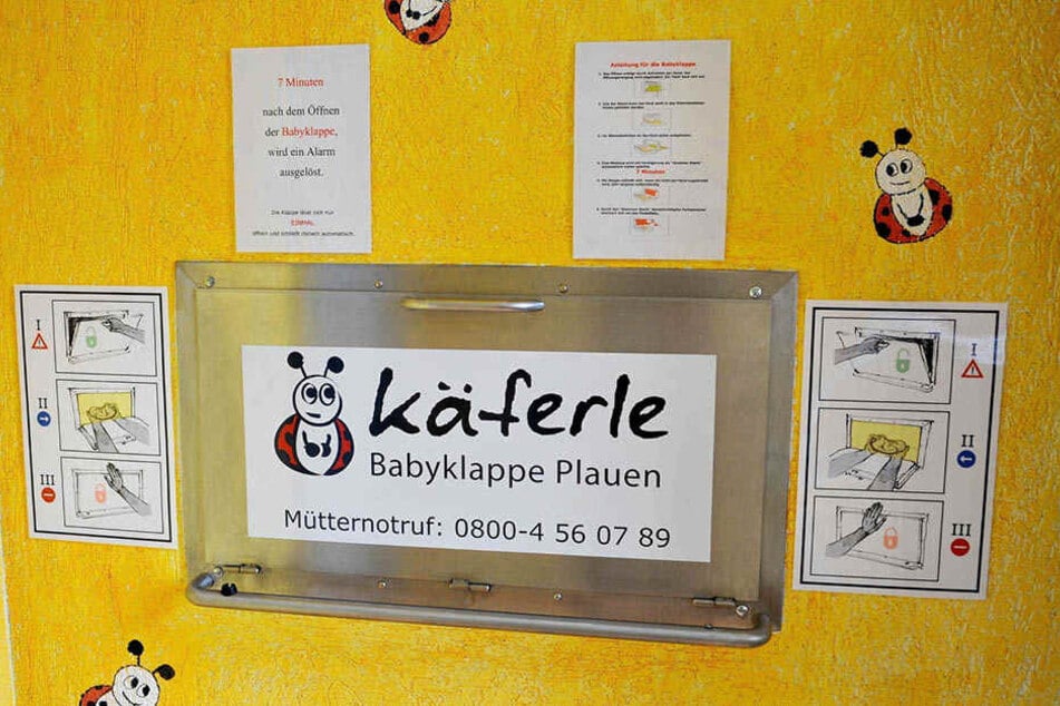 Die nächstgelegene Babyklappe befindet sich in Plauen.
