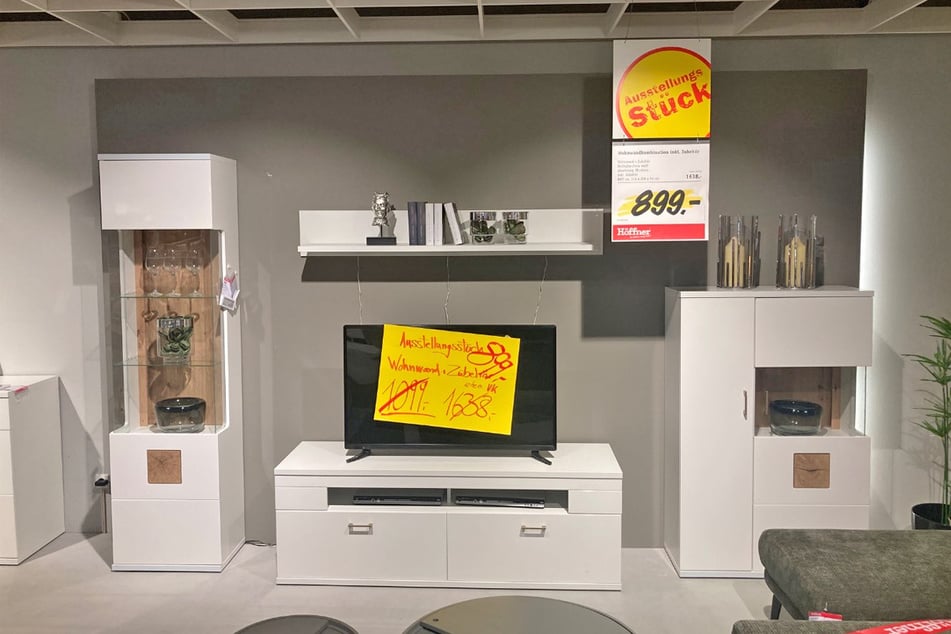 Bei Höffner sind Ausstellungsstücke jetzt zusätzlich um 50 Prozent gesenkt¹