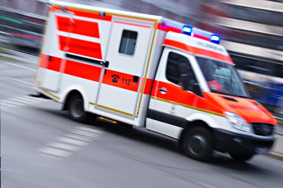 Linienbus kracht gegen Baum: Fünf Verletzte bei Unfall im Kreis Konstanz