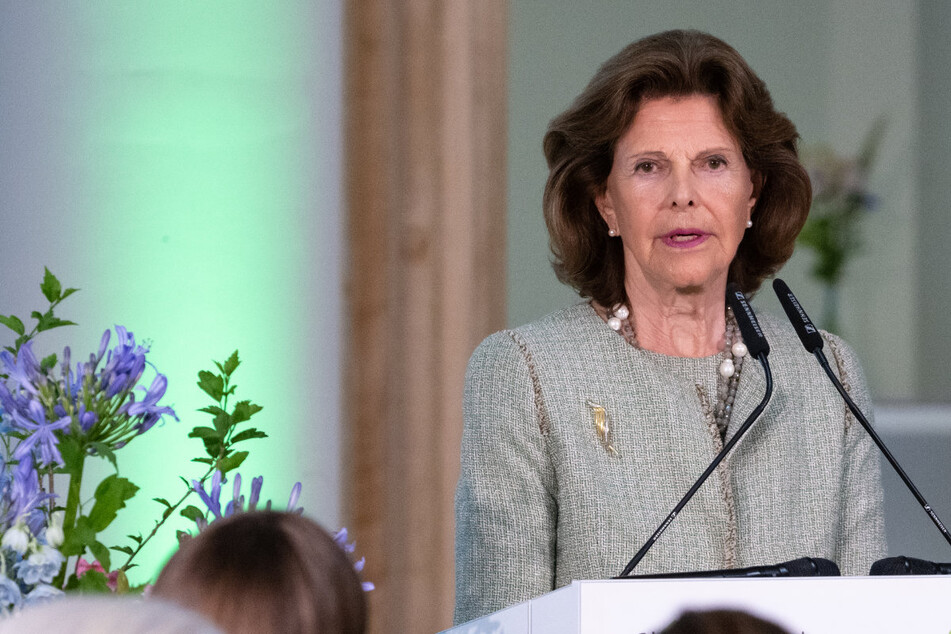 München: Königin Silvia eröffnet in München "Childhood"-Haus für missbrauchte Kinder