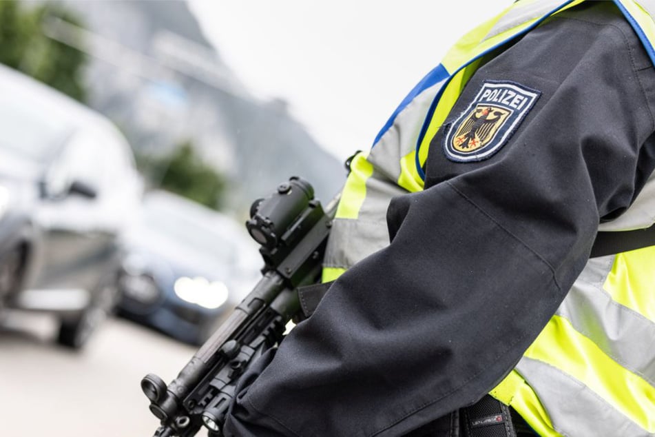 Neunjährige Flucht endet an Schweizer Grenze: Polizei fasst mutmaßlichen Mörder