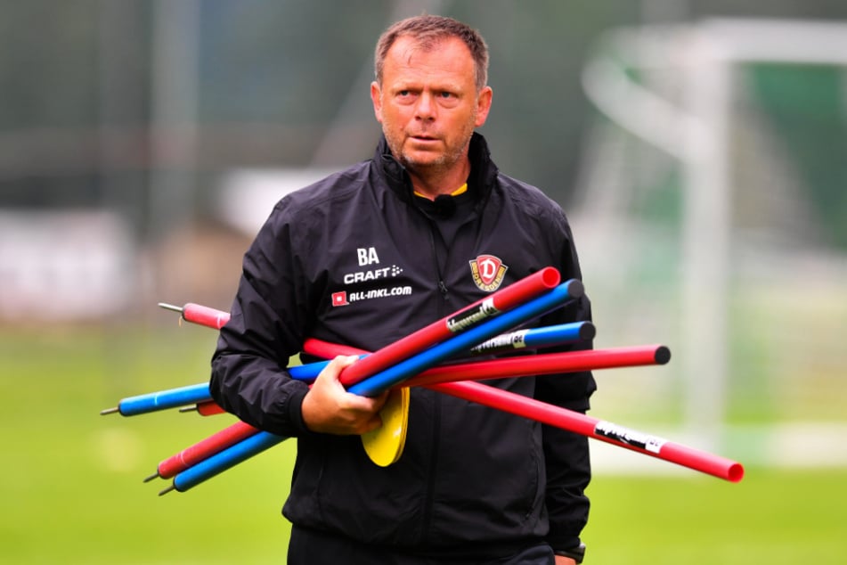 Torwarttrainer Brano Arsenovic kehrt nach fünf Jahren sehr guter Arbeit bei Dynamo Dresden nach Regensburg zurück.