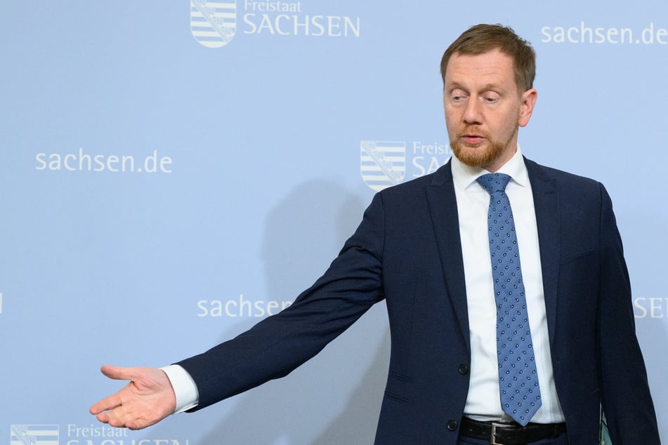 Sachsens Ministerpräsident Michael Kretschmer (47, CDU) beklagt erheblichen Nachholbedarf im Bereich der Straßen- und Schienenanbindung nach Mittel- und Osteuropa.