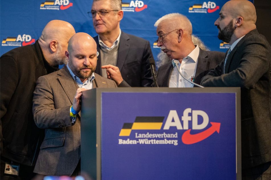 Der Sonderparteitag der Südwest-AfD im vergangenen Jahr konnte wegen der Überfüllung der Stadthalle nicht wie geplant begonnen werden.