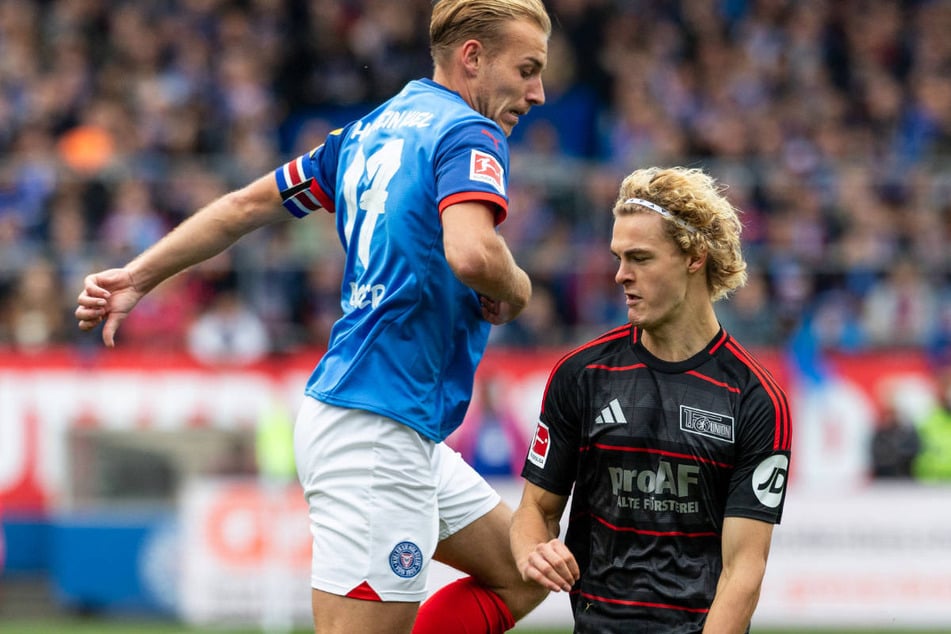 Unions Tom Rothe (r.) hat gegen seinen Ex-Klub Holstein Kiel für viel Wirbel auf der linken Außenbahn gesorgt.