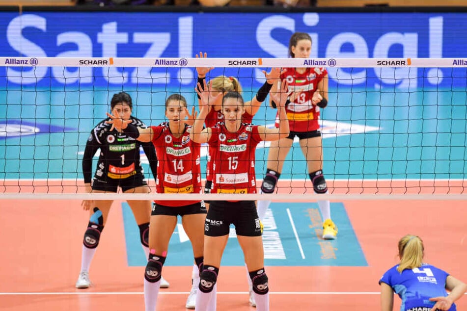 Die beiden werden auf kommenden Saison gemeinsam am Netz stehen: Nikola Radosova und Ivana Mrdak.