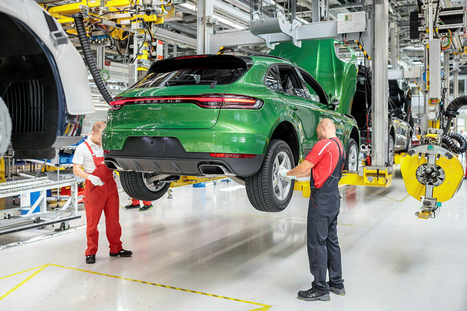 Die Porsche-Werke bleiben für eine weitere Woche geschlossen.