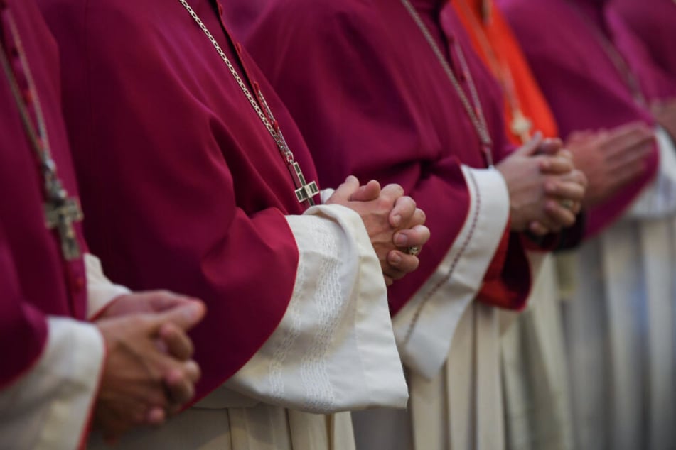 Für katholische Priester gilt noch immer das Zölibat (Symbolfoto).