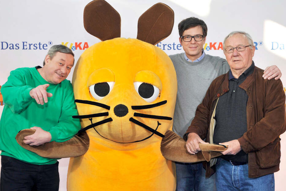 Regisseur Christoph Biemann (l), die Maus, Moderator Ralph Caspers (M) und Regisseur Armin Maiwald (r).