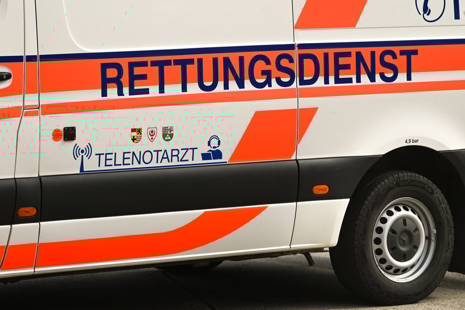 Bei den Unfällen auf der A2 bei Magdeburg sind am Sonntagmorgen drei Menschen verletzt worden. (Symbolbild)