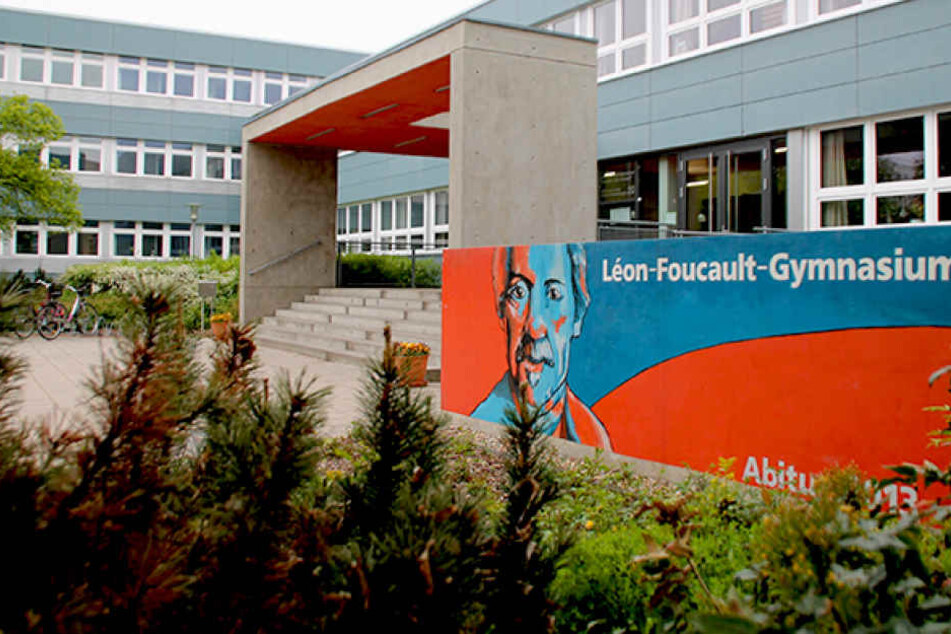 Am Foucault Gymnasium in Hoyerswerda gab es am Freitag Gerüchte um eine Bombendrohung.