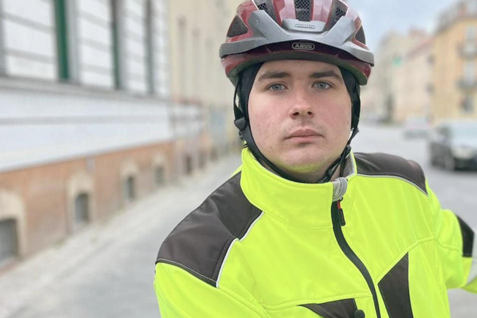 Anzeigenhauptmeister Niclas Matthei (18) sammelt Geld, um nach Schweden auswandern zu können.