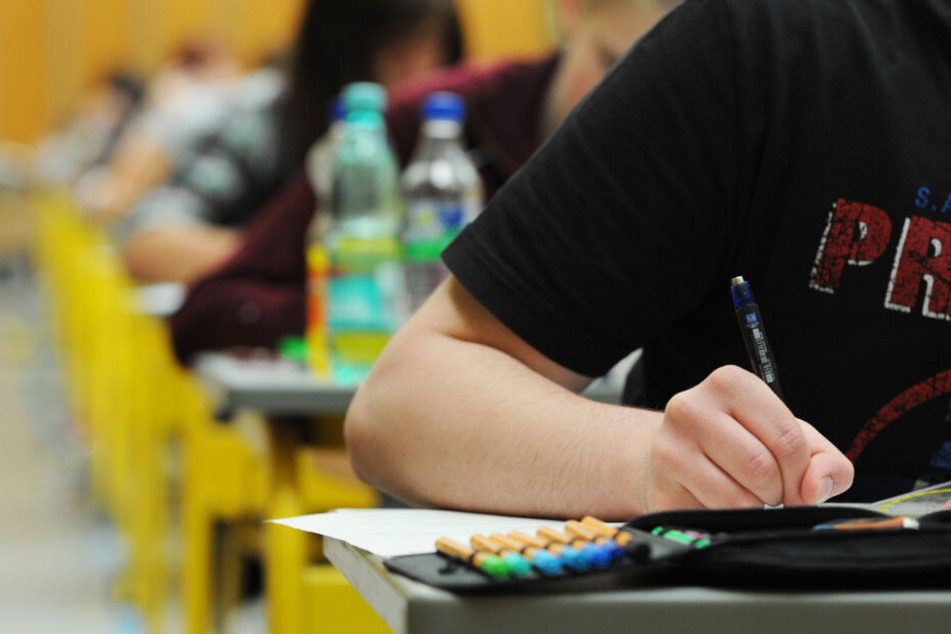 Eine Distanz zur Schule oder eine Drop-out-Mentalität spielen in Bayern laut Deutschen Jugendinstitut kaum eine Rolle.