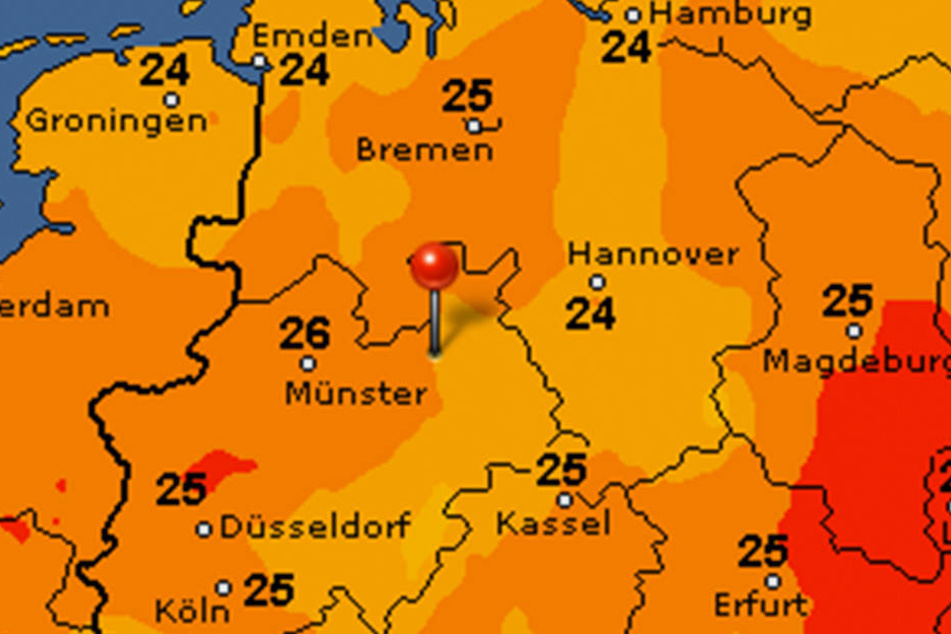 Unglaublich! Es bleibt zwar warm bei etwa 24 Grad, doch eine Regenfront kommt dennoch.