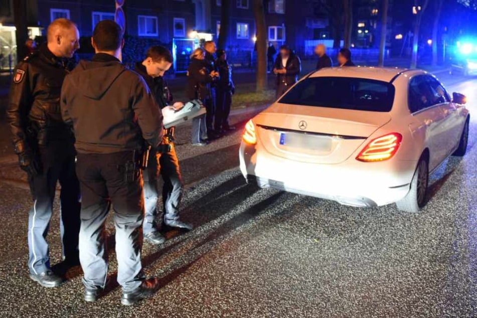 Die Polizei kontrollierte die Fahrer ganz genau. (Symbolbild)