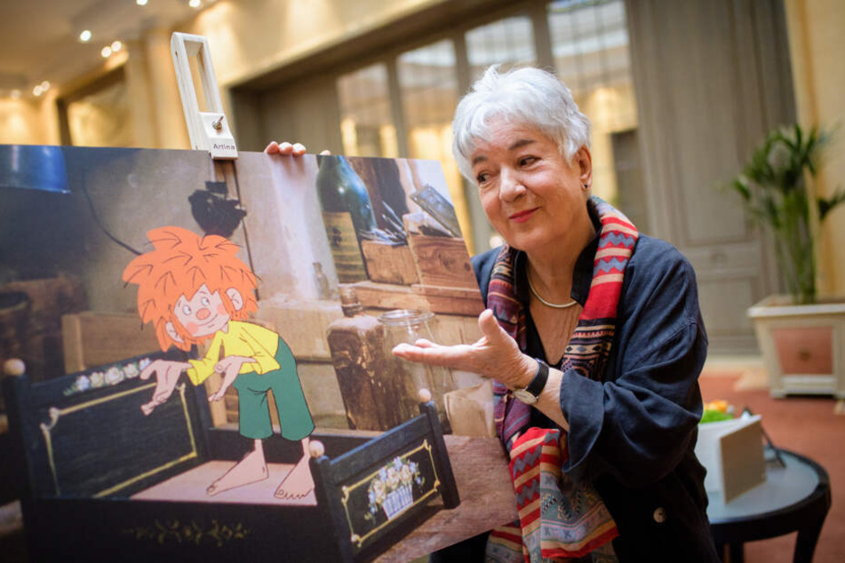 Barbara von Johnson, Illustratorin und Gestalterin des visuellen Erscheinungsbildes der Figur Pumuckl, steht auf einer Presseveranstaltung von Amazon Prime Video zur Ausstrahlung der restaurierten Kinderserie "Meister Eder und sein Pumuckl"